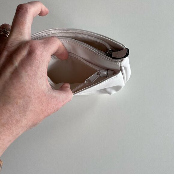 Vintage Womens Unbranded White Clutch Purse - Picture 3 of 5